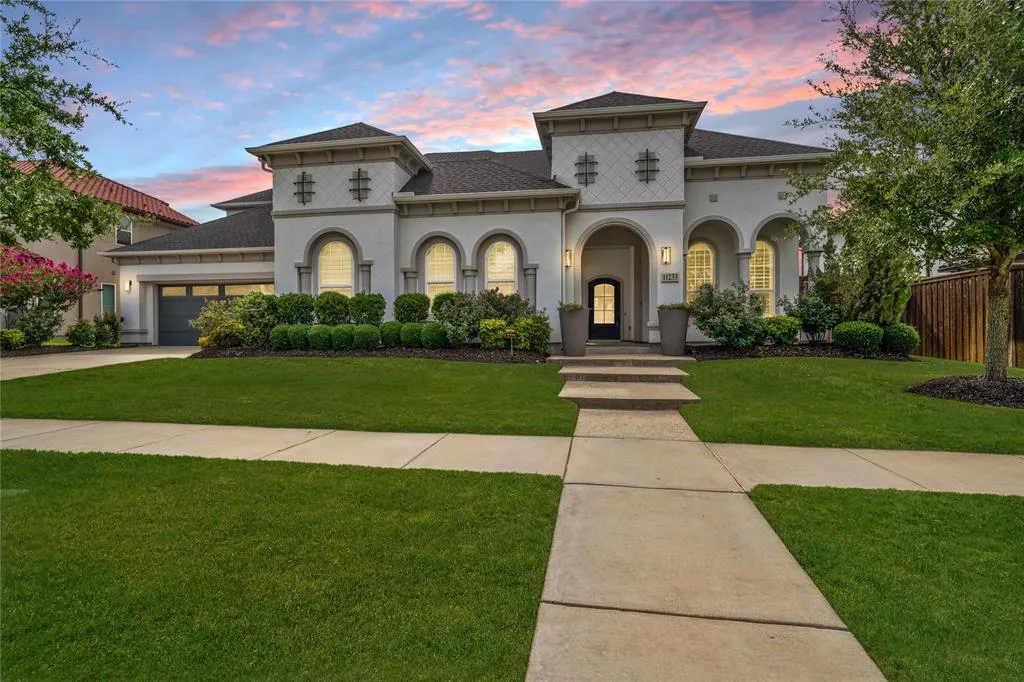 11233 Majestic Prince Circle