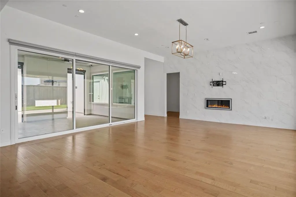 11233 Majestic Prince Circle