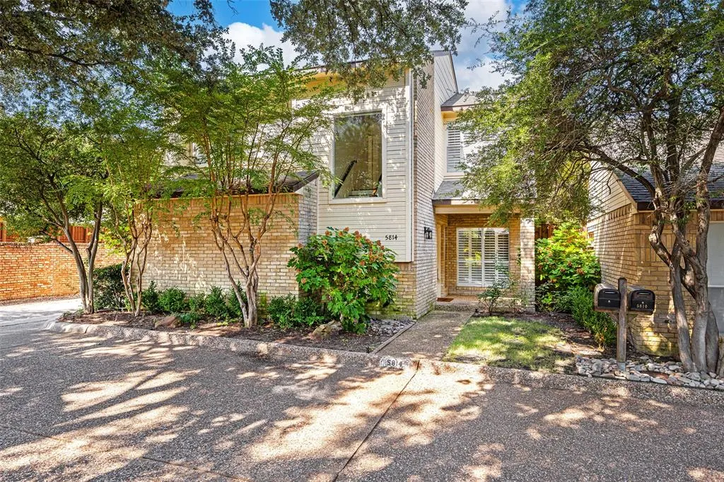 5814 Preston Valley Drive