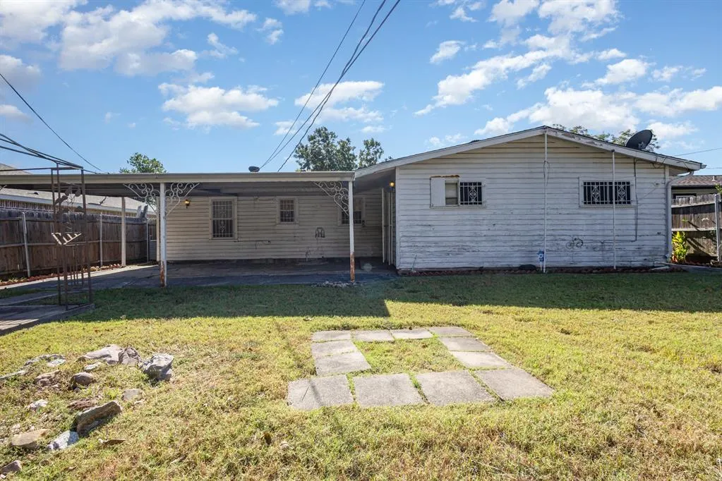 2977 Marjorie Avenue