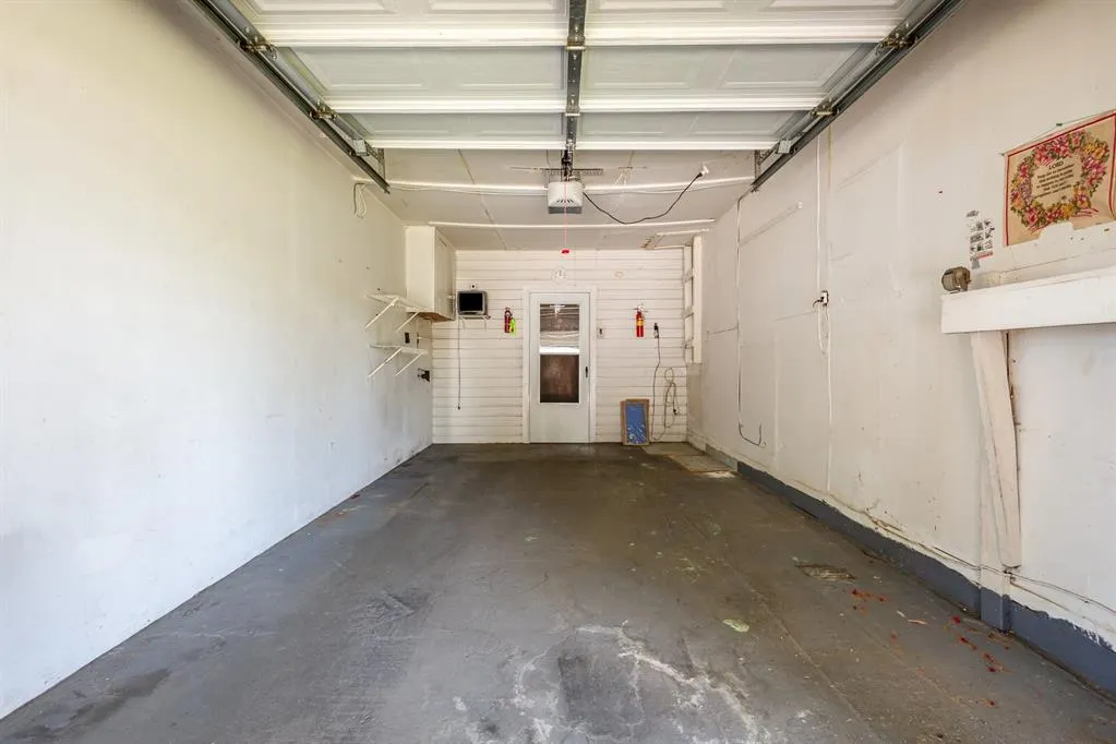 2977 Marjorie Avenue