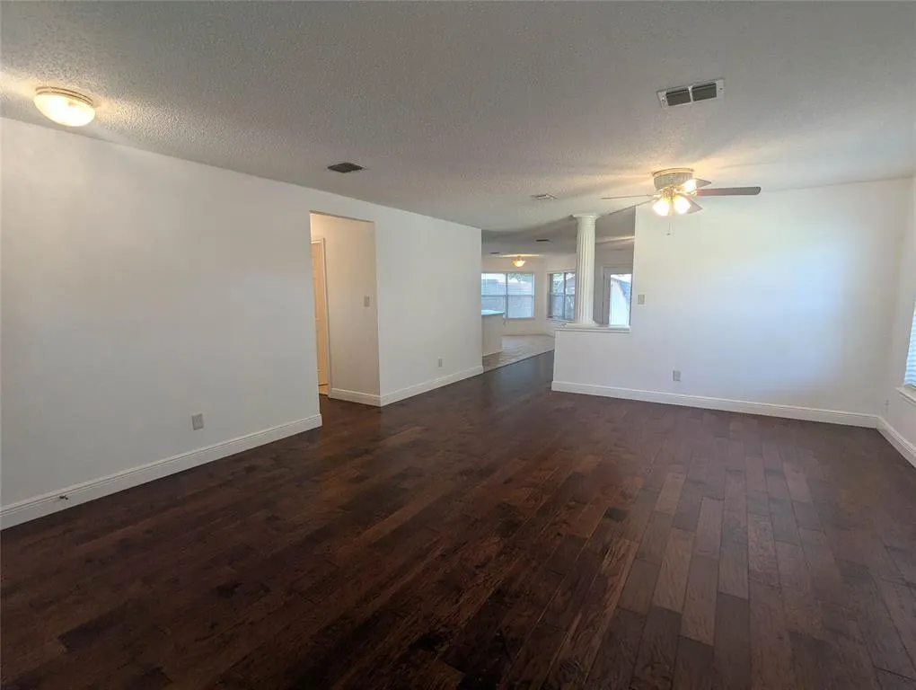 6411 Nottoway Court
