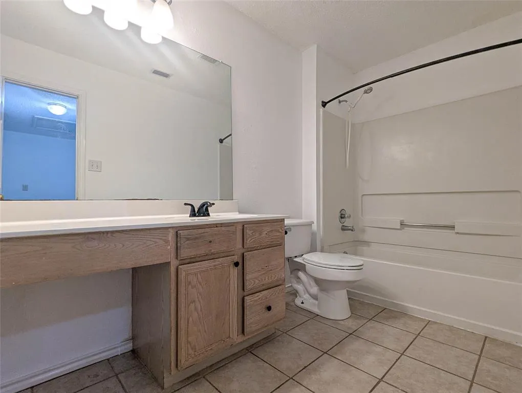 6411 Nottoway Court