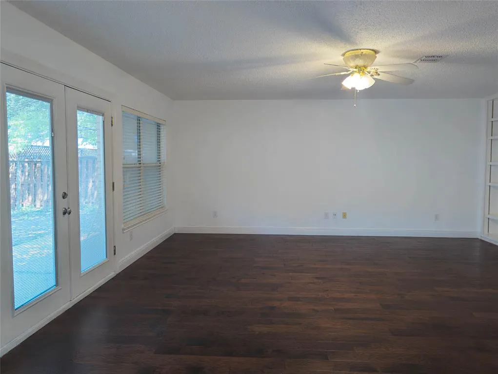 6411 Nottoway Court