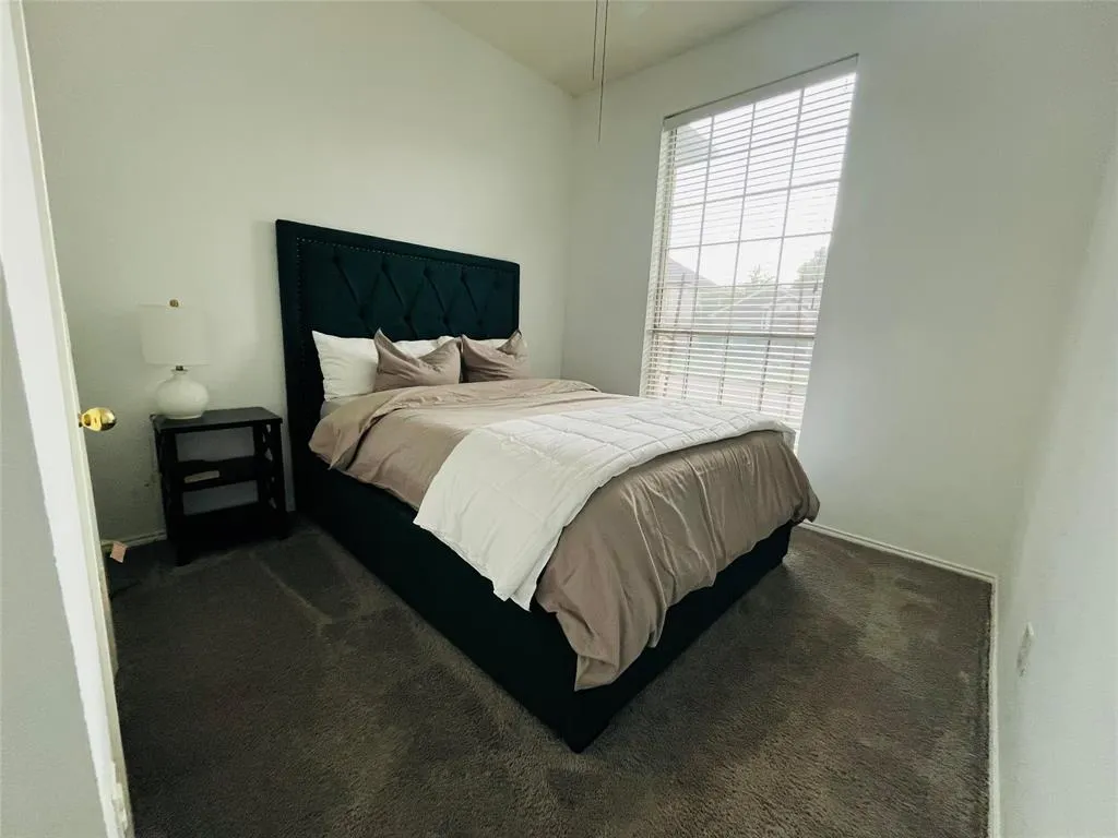 3005 Avery Lane