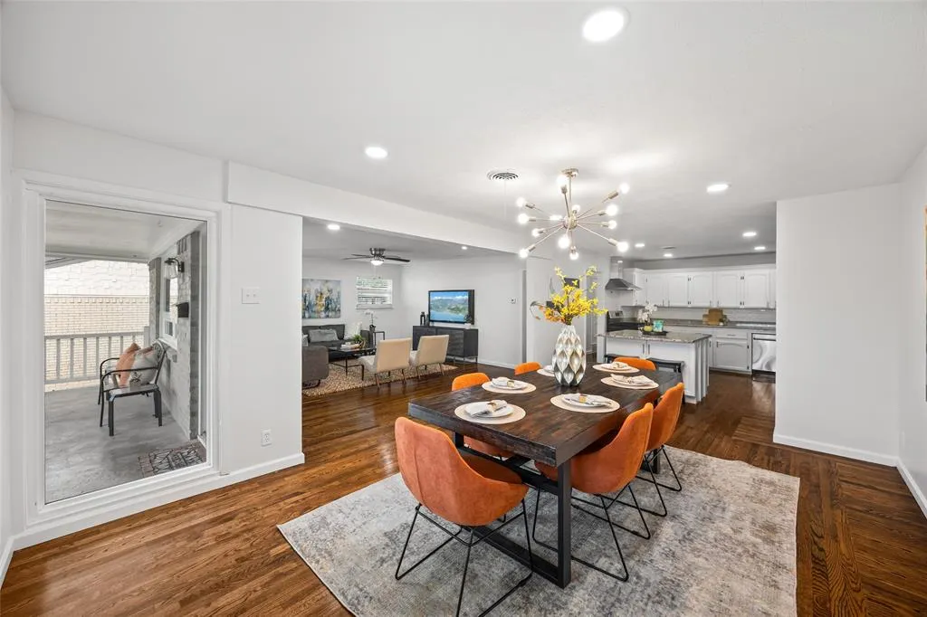 7024 Irongate Lane
