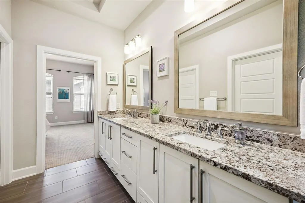 779 Lacey Oaks Place