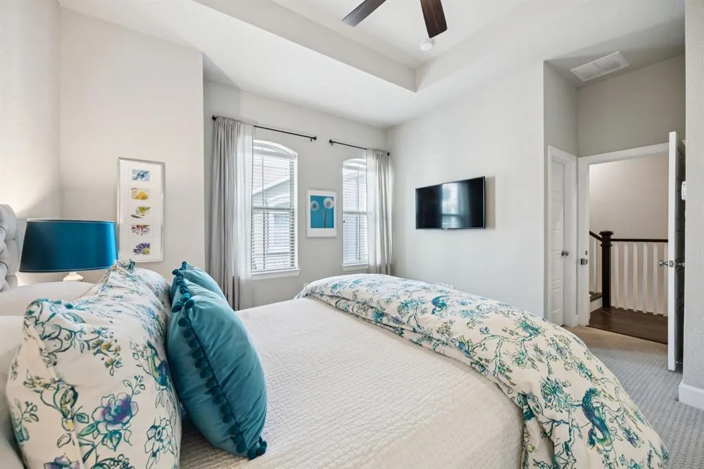 779 Lacey Oaks Place