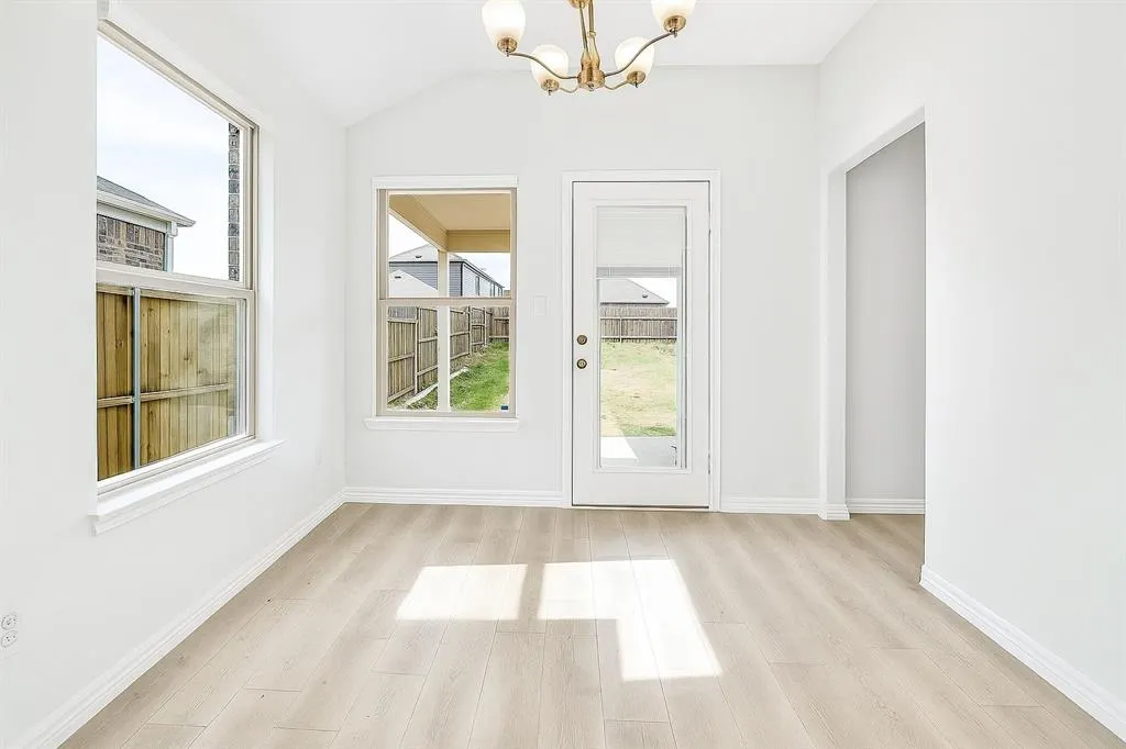 7505 Paramount Drive