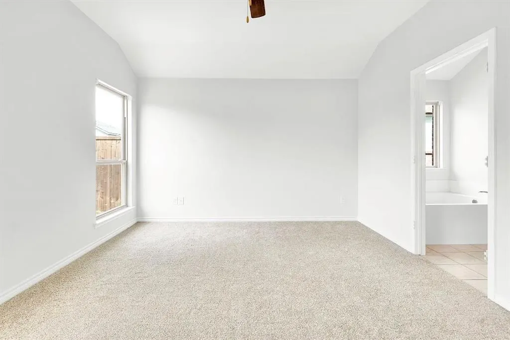 7505 Paramount Drive