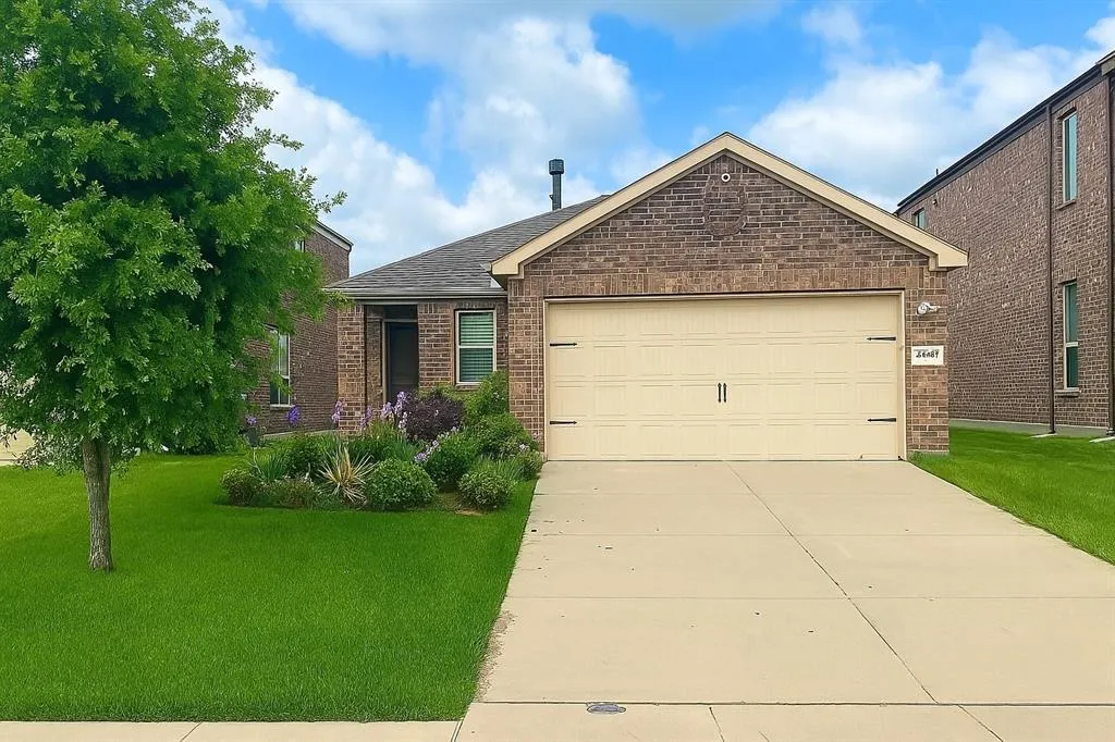 7505 Paramount Drive