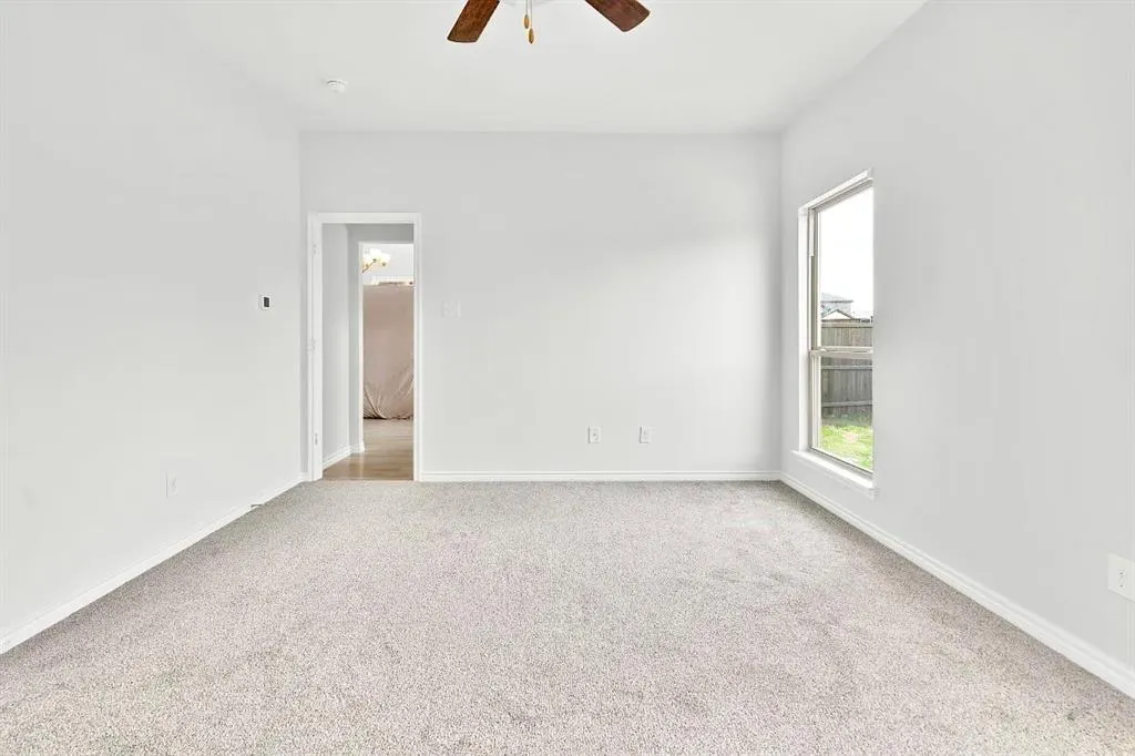 7505 Paramount Drive