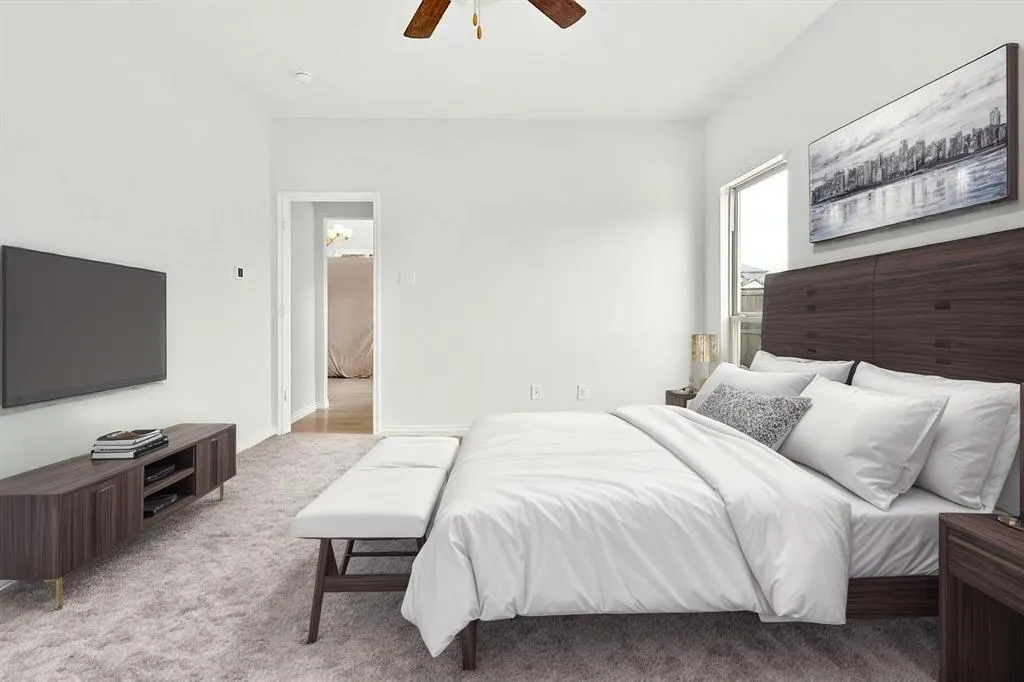 7505 Paramount Drive