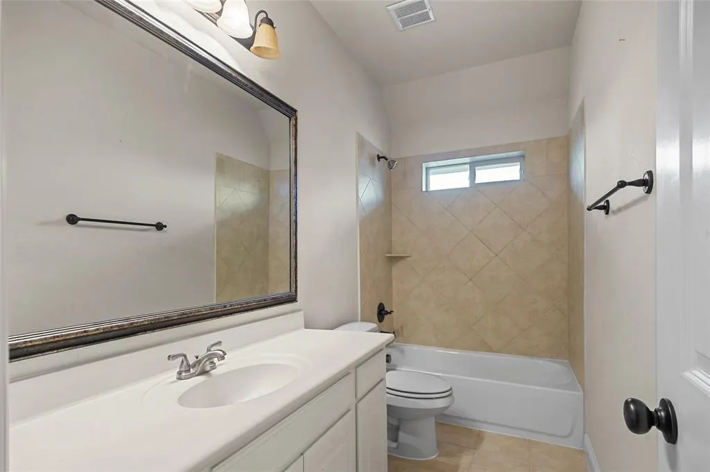 950 Woodstream Drive
