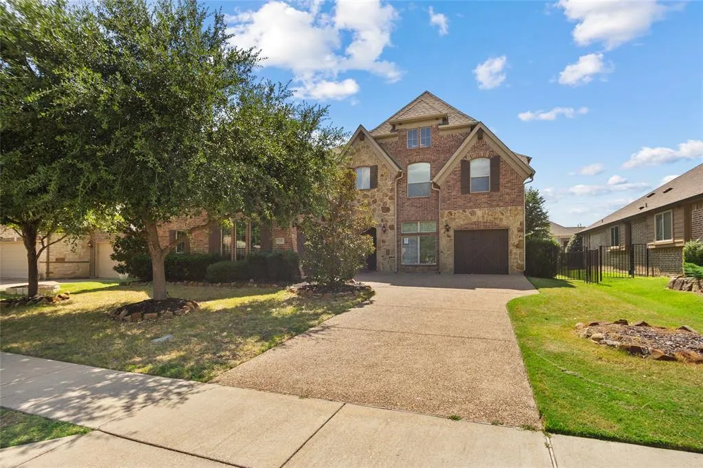 950 Woodstream Drive