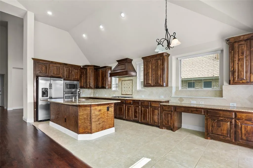 950 Woodstream Drive