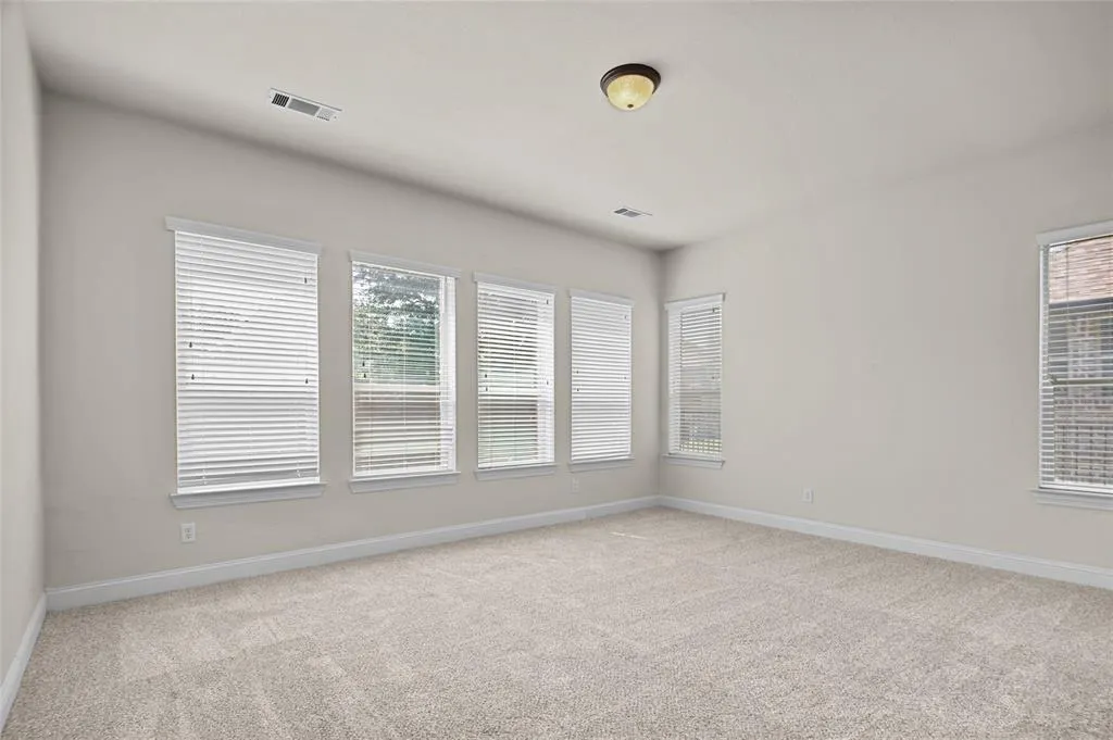 950 Woodstream Drive