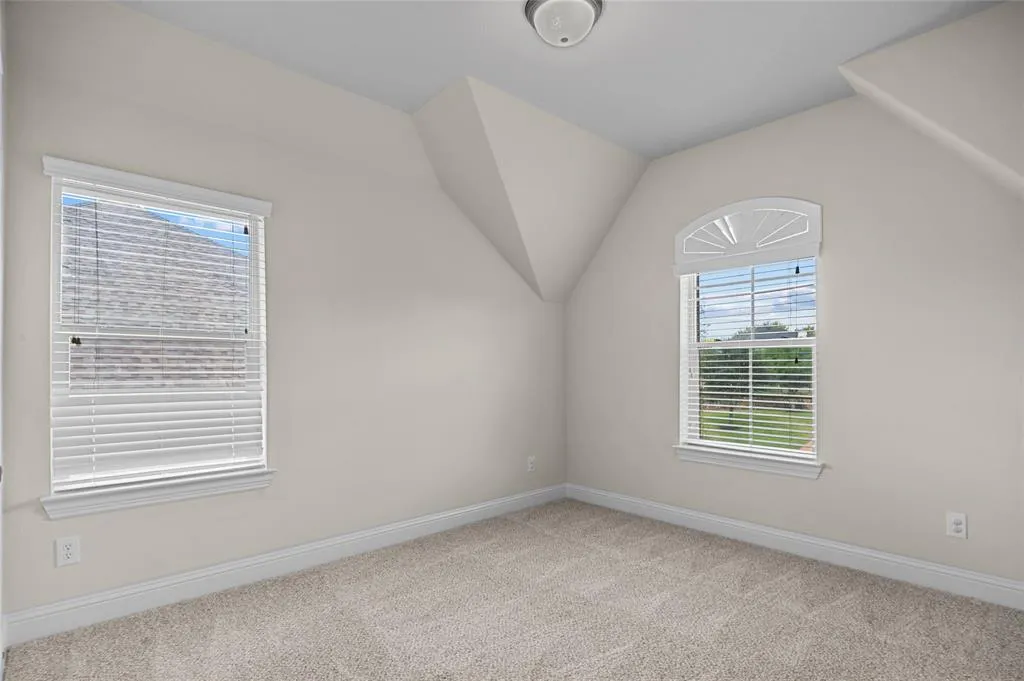 950 Woodstream Drive