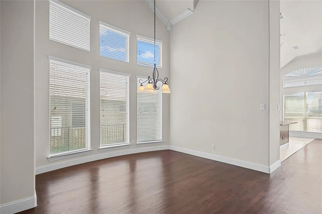 950 Woodstream Drive