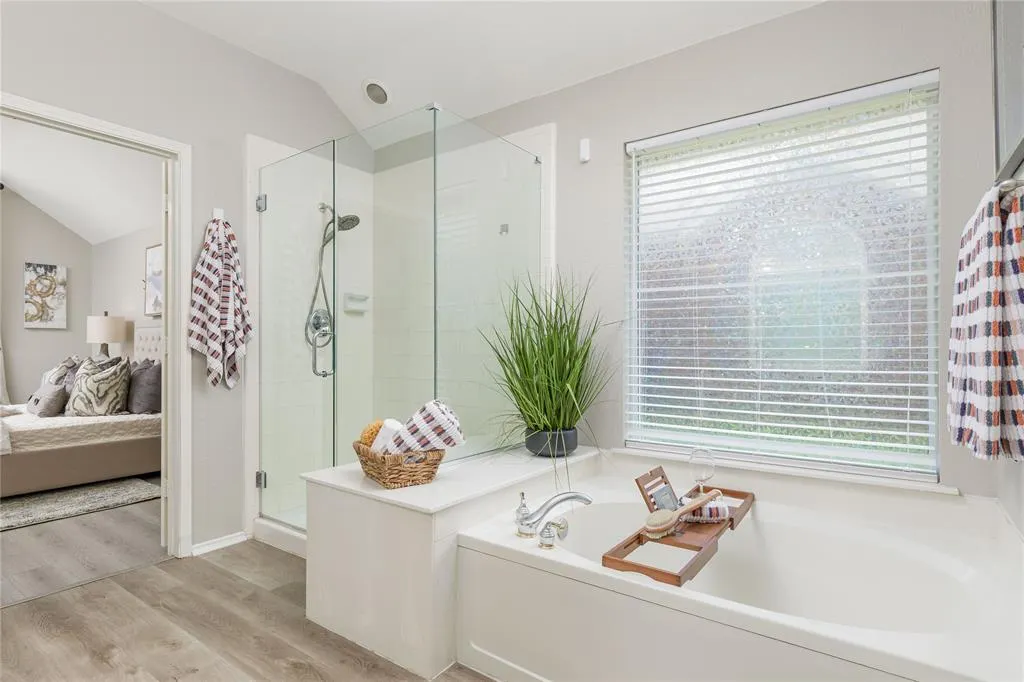 3313 Heatherbrook Drive
