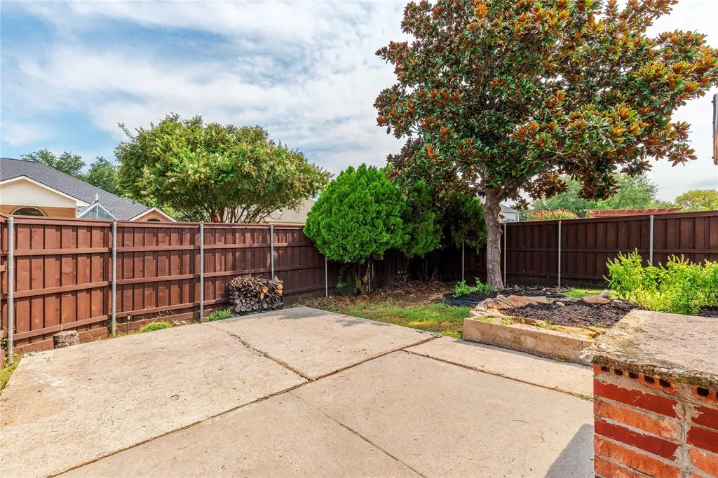 3313 Heatherbrook Drive