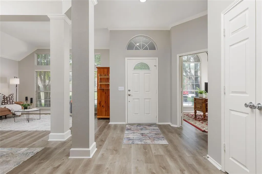 3313 Heatherbrook Drive