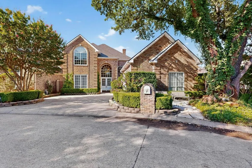 5415 Preston Fairways Circle