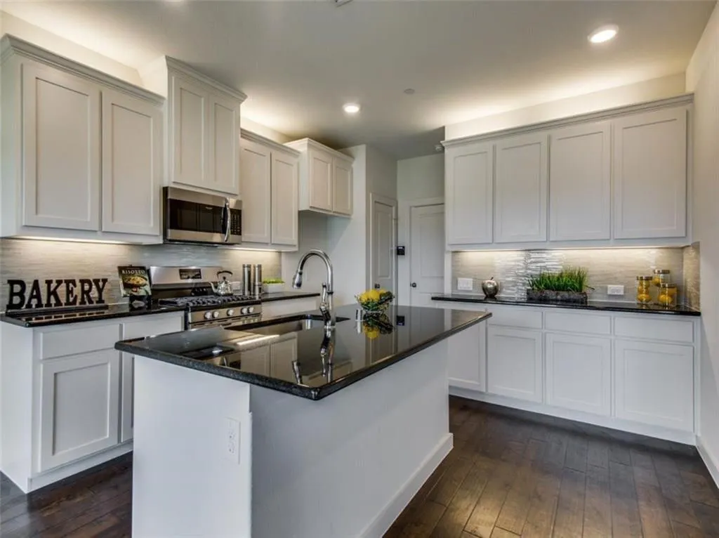 2740 Majesty Drive