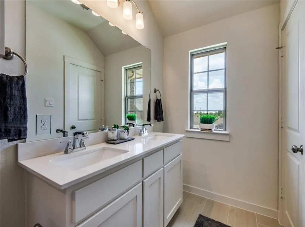 2740 Majesty Drive