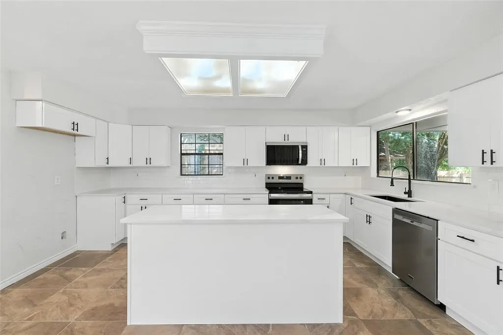 1216 Baxter Drive