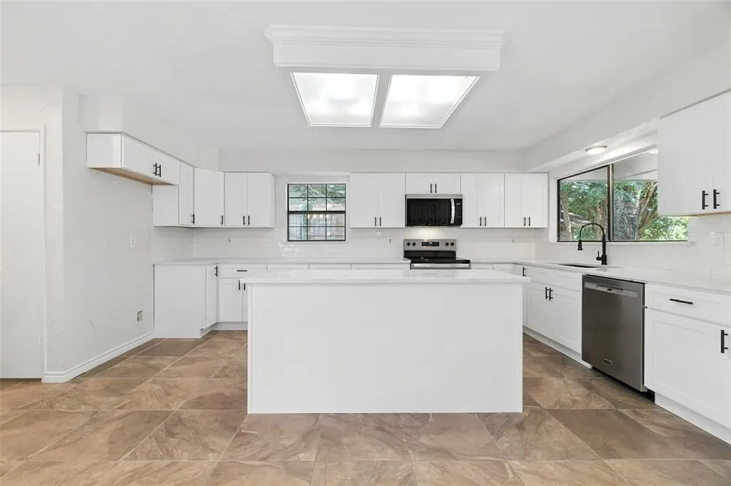 1216 Baxter Drive