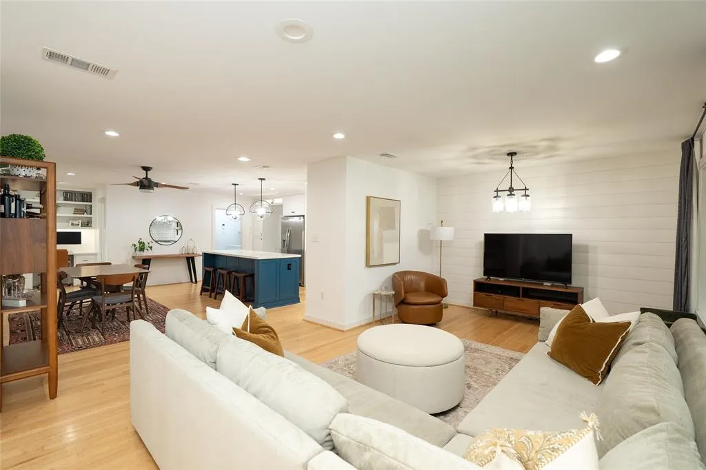 8835 Liptonshire Drive