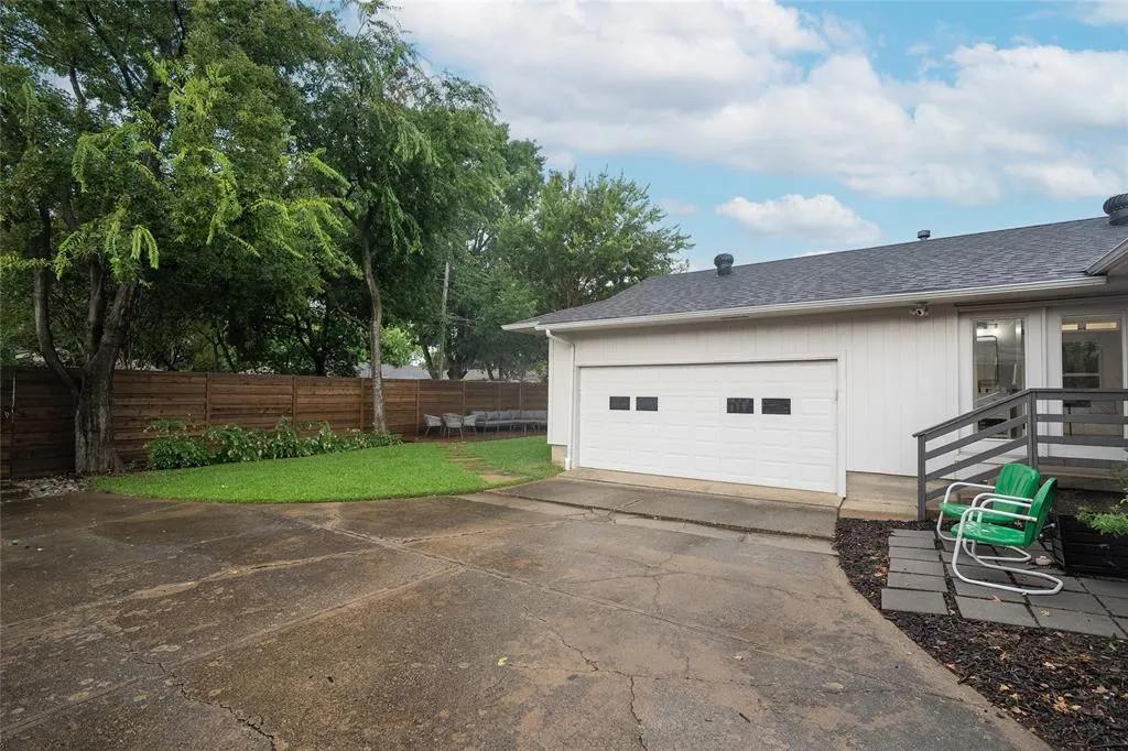 8835 Liptonshire Drive