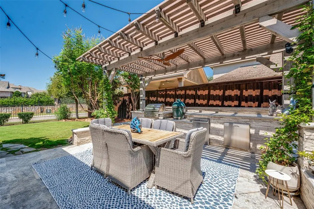 2991 Blackthorn Drive