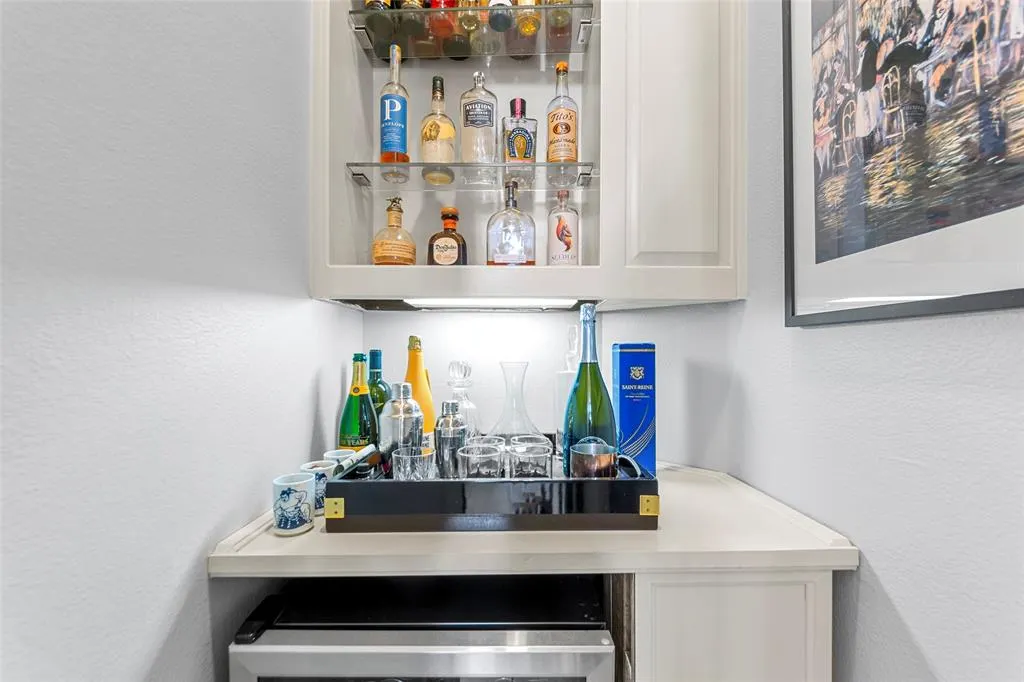5408 Golden Sunset Court