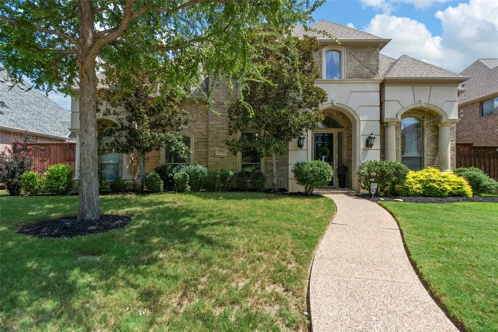 5408 Golden Sunset Court