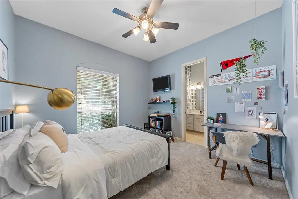 5408 Golden Sunset Court