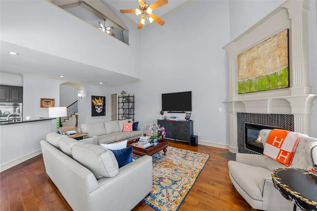 5408 Golden Sunset Court