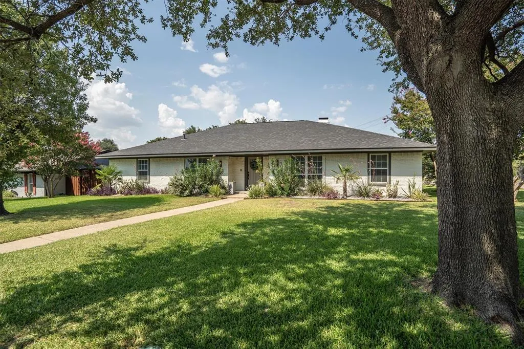 7439 Chattington Drive