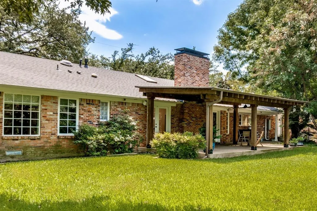 4649 College Park Drive