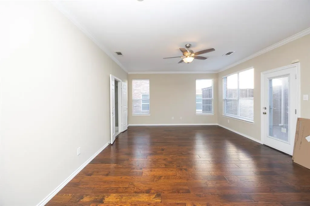 2404 Heather Glen Drive