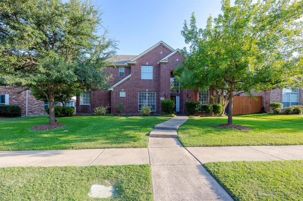 2404 Heather Glen Drive