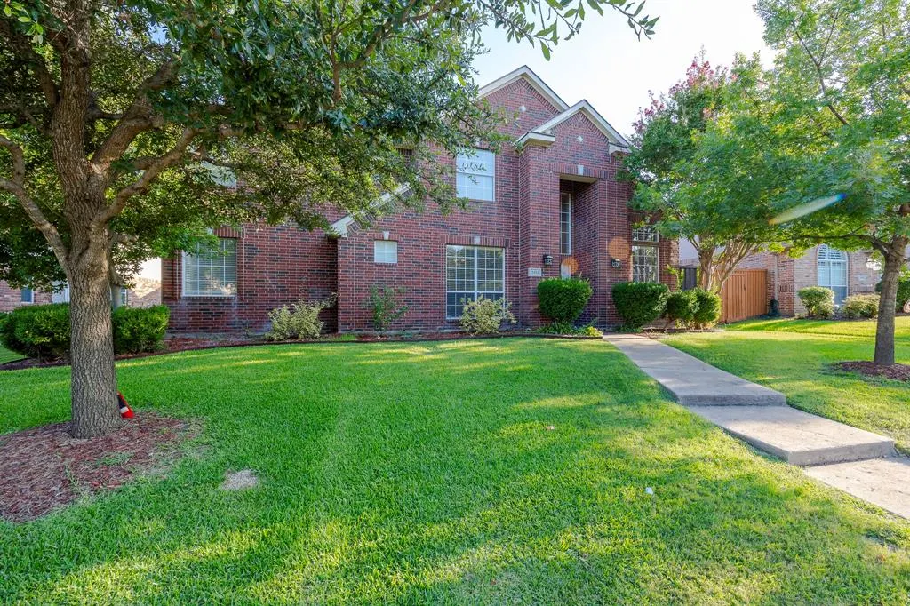 2404 Heather Glen Drive
