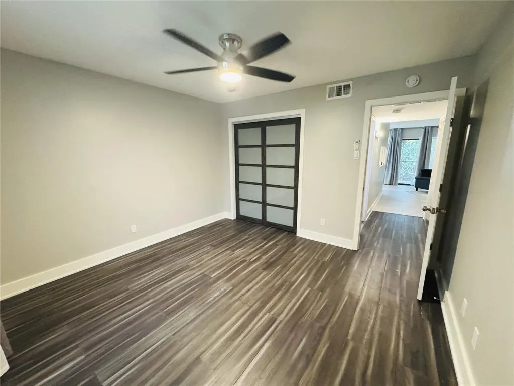 2505 Wedglea Drive, #201