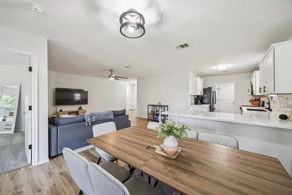 9904 Laurel Cherry Drive