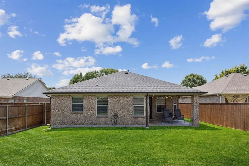 9904 Laurel Cherry Drive