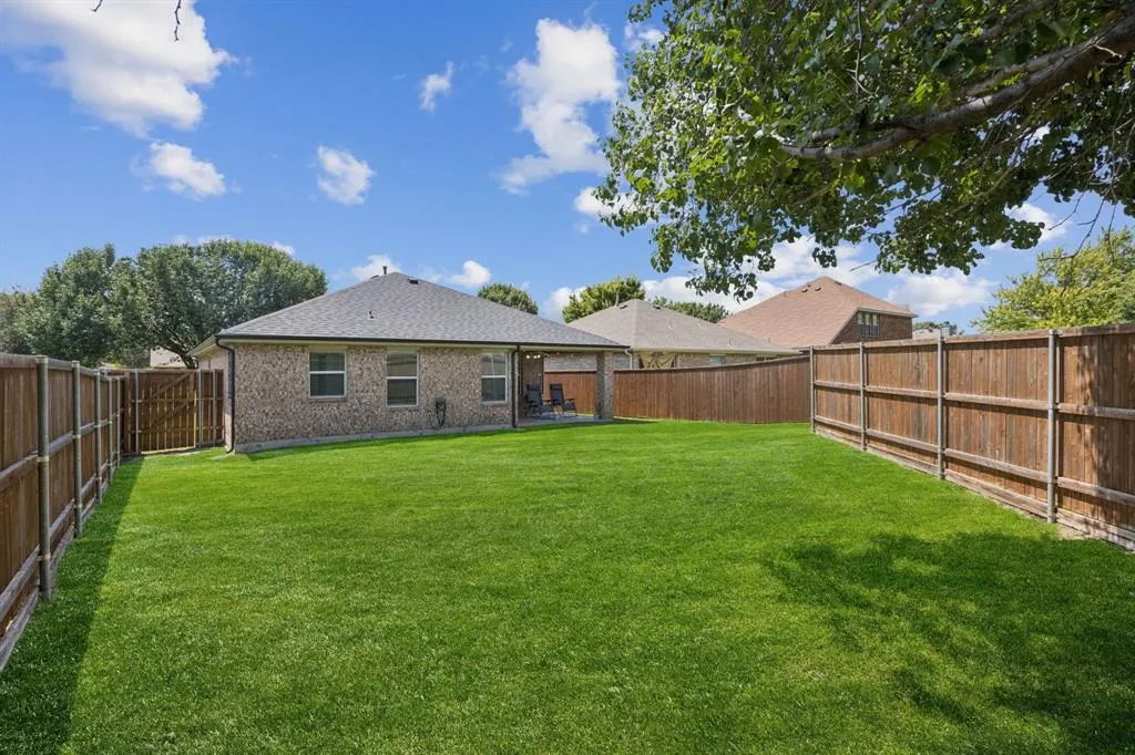 9904 Laurel Cherry Drive