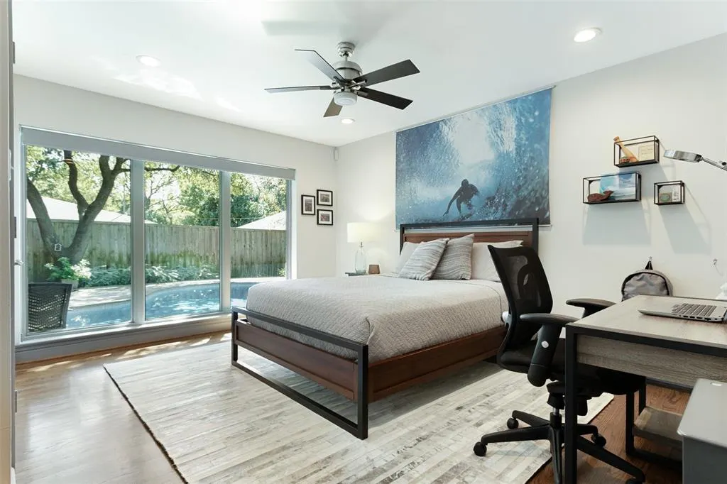 11207 Pinocchio Drive