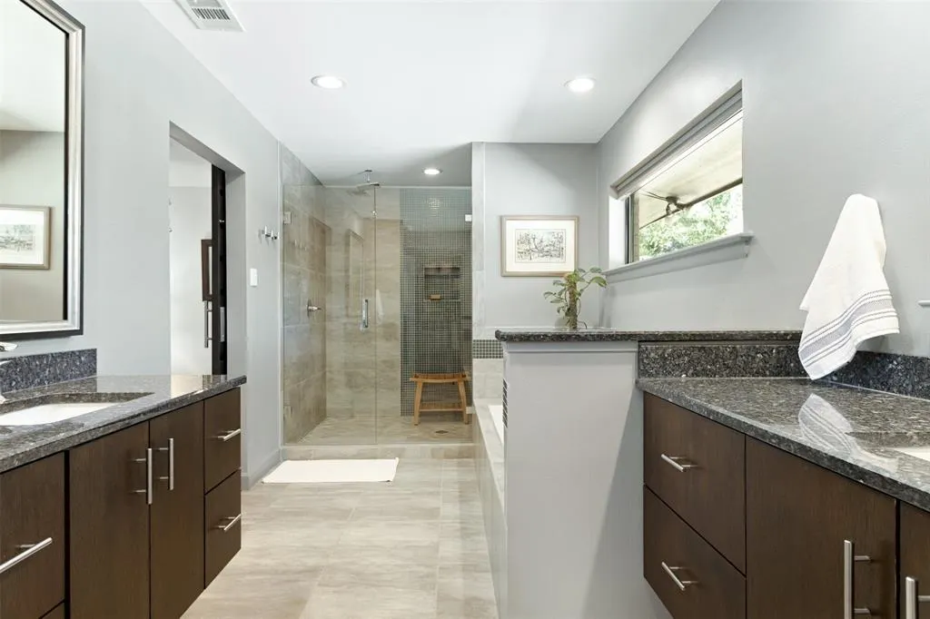 11207 Pinocchio Drive