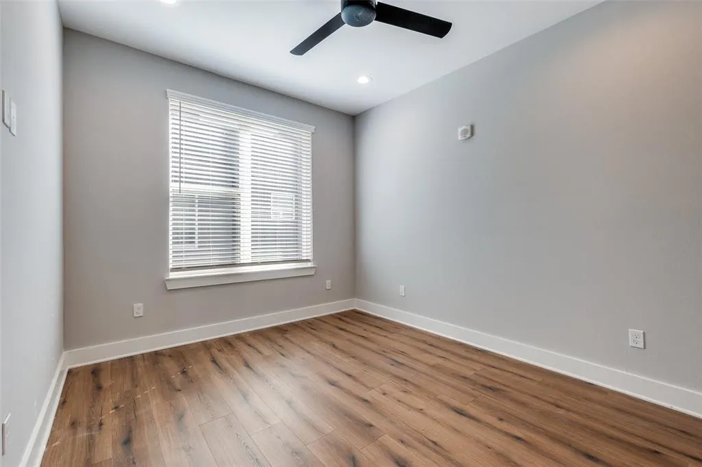 4440 Scurry Street, #202